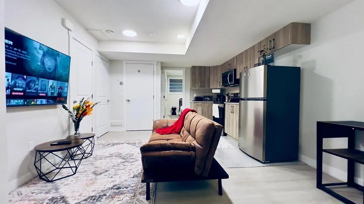 Calgary Cozy Nest 2Br Suite 加拿大