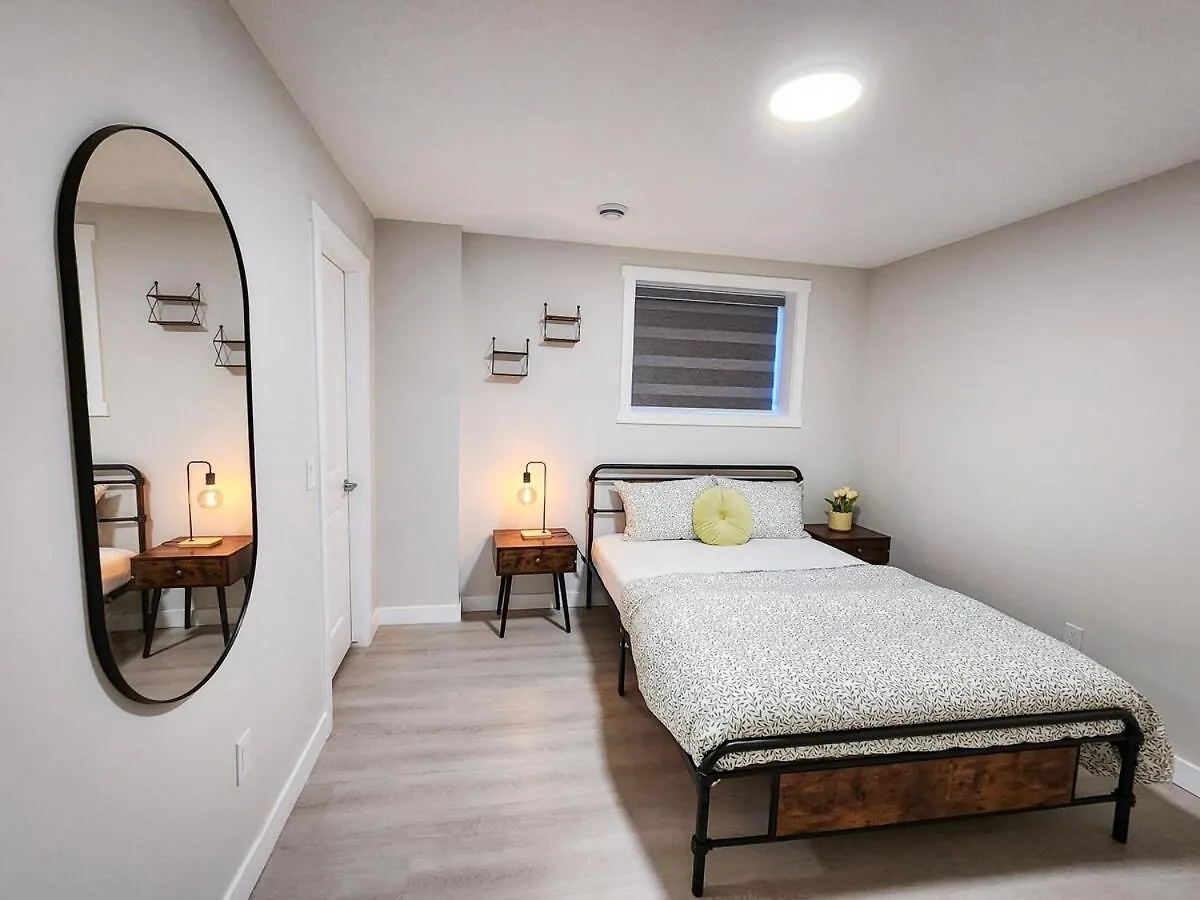 Calgary Cozy Nest 2Br Suite 公寓